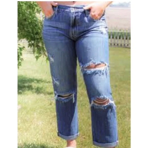 KANCAN Ripped 90’s Boyfriend Jeans - Picture 2 of 9